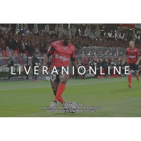 Yannis SALIBUR - 17.10.2015 - Guingamp / Lille - 10eme journee de Ligue1 Photo : Vincent Michel / Icon Sport/ Ag. Aldo Liverani Sas - ITALY ONLY - EDITORIAL USE ONLY