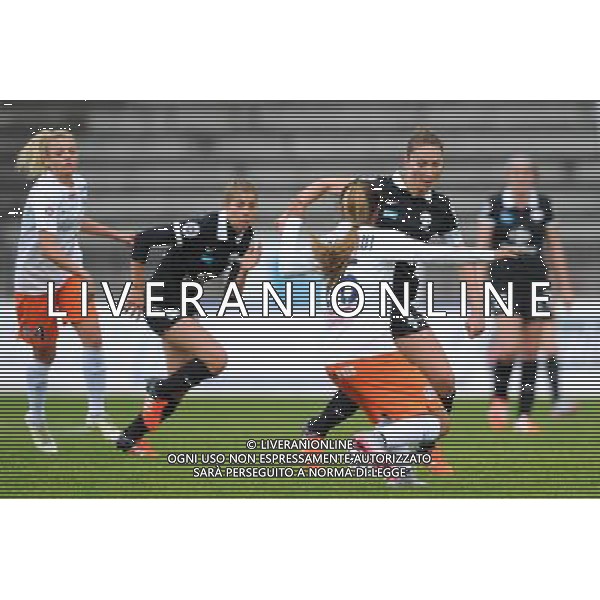 Gaetane Thiney / Sakina Karchaoui - 18.10.2015 - Juvisy / Montpellier - 7eme journee de D1 Photo : Andre Ferreira / Icon Sport AG ALDO LIVERANI SAS ONLY ITALY