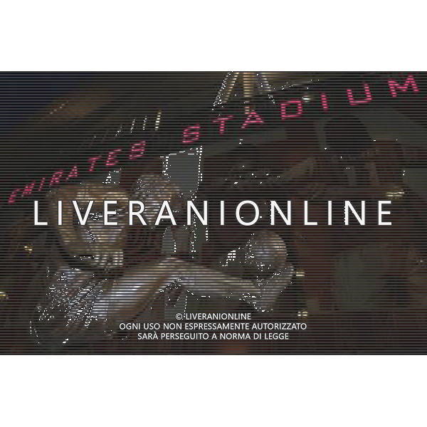 A statue of Dennis Bergkamp stands outside The Emirates Stadium, home of Arsenal Photographer Craig Mercer/CameraSport Football - UEFA Champions League Group F - Arsenal v Bayern Munich - Tuesday 20th October 2015 - The Emirates Stadium - London - Â© CameraSport - 43 Linden Ave. Countesthorpe. Leicester. England. LE8 5PG - Tel: +44 (0) 116 277 4147 - admin@camerasport.com - www.camerasport.com/AGENZIA ALDO LIVERANI SAS - ITALY ONLY EDITORIAL USE ONLY