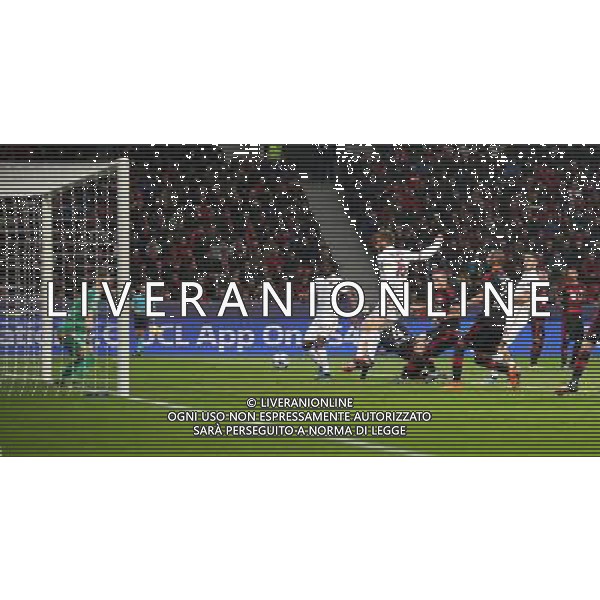 firo Fu§ball,Fussball, 20.10.2015 Champions League Achtelfinale Hinspiel 2014/2015 Bayer Leverkusen - AS Roma 4:4 Tor zum 2:2 durch Daniele De Rossi - gol $worldrightsEs gelten unsere AGB, einsehbar auf www.firosportphoto.de copyright by firo sportphoto:/AGENZIA ALDO LIVERANI SAS - ITALY ONLY EDITORIAL USE ONLY