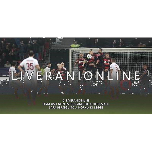 firo Fu§ball,Fussball, 20.10.2015 Champions League Achtelfinale Hinspiel 2014/2015 Bayer Leverkusen - AS Roma 4:4 Tor zum 3:2 durch Miralem Pjanic Freisto§ Mauer - gol $worldrightsEs gelten unsere AGB, einsehbar auf www.firosportphoto.de copyright by firo sportphoto:/AGENZIA ALDO LIVERANI SAS - ITALY ONLY EDITORIAL USE ONLY