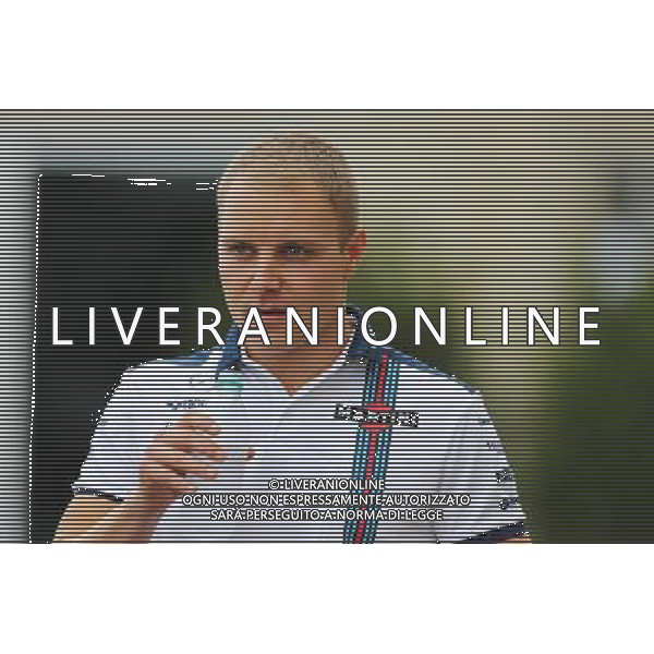 Valtteri Bottas (FIN) Williams. 22.10.2015. Formula 1 World Championship, Rd 16, United States Grand Prix, Austin, Texas, USA, Preparation Day. - www.xpbimages.com, EMail: requests@xpbimages.com - copy of publication required for printed pictures. Every used picture is fee-liable. Â© Copyright: Moy / XPB Images /AGENZIA ALDO LIVERANI SAS - ITALY ONLY EDITORIAL USE ONLY