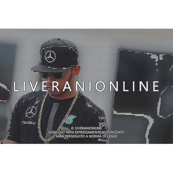 Lewis Hamilton (GBR) Mercedes AMG F1. 22.10.2015. Formula 1 World Championship, Rd 16, United States Grand Prix, Austin, Texas, USA, Preparation Day. - www.xpbimages.com, EMail: requests@xpbimages.com - copy of publication required for printed pictures. Every used picture is fee-liable. Â© Copyright: Moy / XPB Images /AGENZIA ALDO LIVERANI SAS - ITALY ONLY EDITORIAL USE ONLY