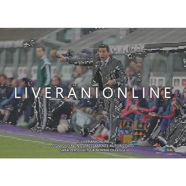 Anderlecht manager Besnik Hasi Photographer Kieran Galvin/CameraSport Football - UEFA Europa League Group J - Anderlecht v Tottenham Hotspur - Thursday 22nd October 2015 - Constant Vanden Stock Stadium, Anderlecht, Brussels - Belgium © CameraSport - 43 Linden Ave. Countesthorpe. Leicester. England. LE8 5PG - Tel: +44 (0) 116 277 4147 - admin@camerasport.com - www.camerasport.com /AGENZIA ALDO LIVERANI SAS - ITALY ONLY EDITORIAL USE ONLY