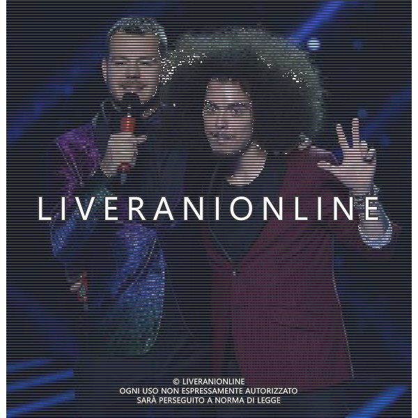 Prima puntata Live di X Factor Milano - 22.10.2015 Nella Foto:Alessandro Cattelan con Davide /Ph.Vitez-Ag. Aldo Liverani