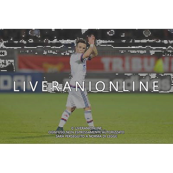 SORTIE DE Mathieu VALBUENA - 23.10.2015 - Lyon / Toulouse - 11eme journee de Ligue1 Photo : Jean Paul Thomas / Icon Sport AG ALDO LIVERANI SAS ONLY ITALY