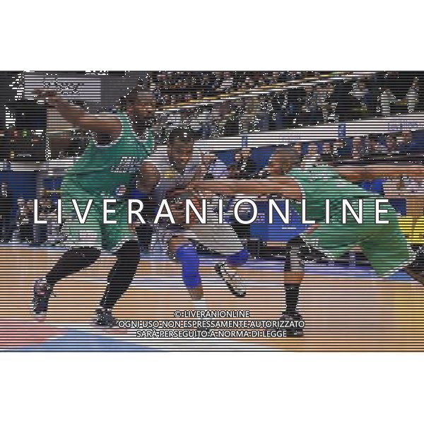 Jason RICH / J. K. EDWARDS - 24.10.2015 - Paris Levallois / Pau Orthez Lacq- Pro A - 5eme journee Photo : Nolwenn Le Gouic / Icon Sport AG ALDO LIVERANI SAS ONLY ITALY