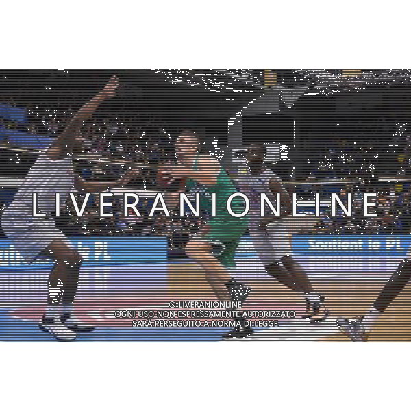 David DENAVE - 24.10.2015 - Paris Levallois / Pau Orthez Lacq- Pro A - 5eme journee Photo : Nolwenn Le Gouic / Icon Sport AG ALDO LIVERANI SAS ONLY ITALY