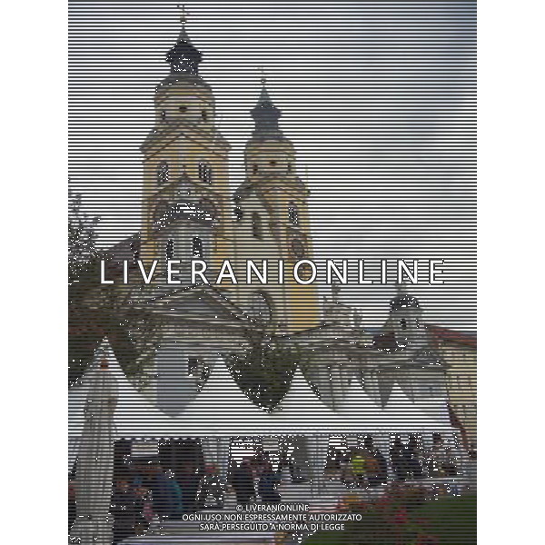 BRESSANONE OTTORE 2015 FESTA DEL PANE E DELLO STRUDEL NELLA FOTO LE VETRINE ALL APERTO CON I PRODOTTI DEL PANE LOCALE E STRUDEL AG ALDO LIVERANI SAS