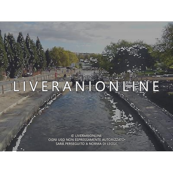 BEZIERS FRANCIA 07-10 -2015 CANALE DEL MIDI NELLA FOTO CANAL DEL MIDI-Le sette chiuse interconnesse di FonsŽranes, vicino BŽziers AG ALDO LIVERANI SAS 