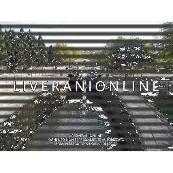 BEZIERS FRANCIA 07-10 -2015 CANALE DEL MIDI NELLA FOTO CANAL DEL MIDI-Le sette chiuse interconnesse di FonsŽranes, vicino BŽziers AG ALDO LIVERANI SAS 