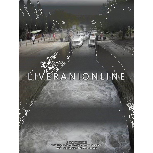 BEZIERS FRANCIA 07-10 -2015 CANALE DEL MIDI NELLA FOTO CANAL DEL MIDI-Le sette chiuse interconnesse di FonsŽranes, vicino BŽziers AG ALDO LIVERANI SAS 