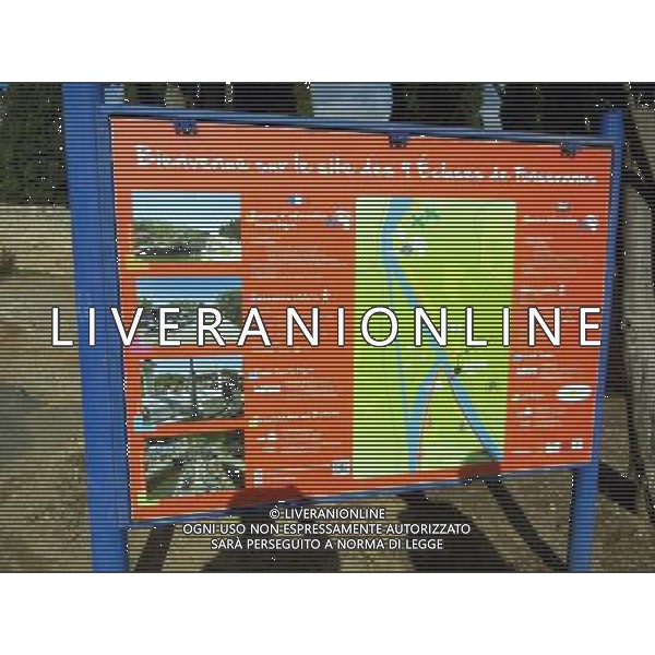 BEZIERS FRANCIA 07-10 -2015 CANALE DEL MIDI NELLA FOTO CANAL DEL MIDI-Le sette chiuse interconnesse di FonsŽranes, vicino BŽziers AG ALDO LIVERANI SAS 