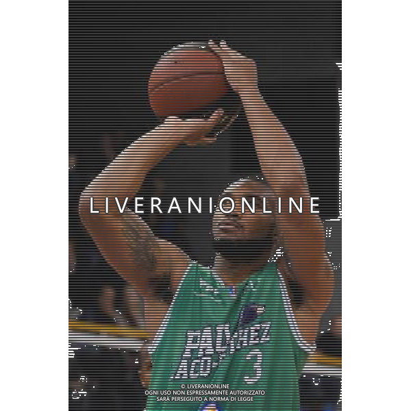 Lance HARRIS - 24.10.2015 - Paris Levallois / Pau Orthez Lacq - Pro A - 5eme journee Photo : Nolwenn Le Gouic / Icon Sport AG ALDO LIVERANI SAS ONLY ITALY