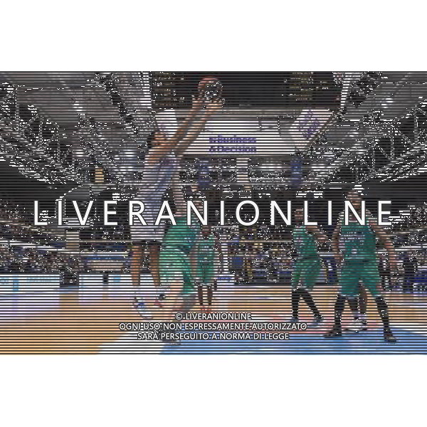 Louis LABEYRIE / David DENAVE - 24.10.2015 - Paris Levallois / Pau Orthez Lacq - Pro A - 5eme journee Photo : Nolwenn Le Gouic / Icon Sport AG ALDO LIVERANI SAS ONLY ITALY
