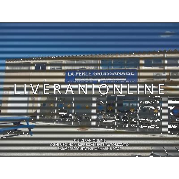 FRANCIA 08-10-2015 IL RISTORANTE TIPICO DI VENDITA DI OSTRICHE NELLA FOTO IL RISTORANTE TIPICO DI VENDITA DI OSTRICHE LE PERLE DI GROUSSAIN AG ALDO LIVERANI SAS