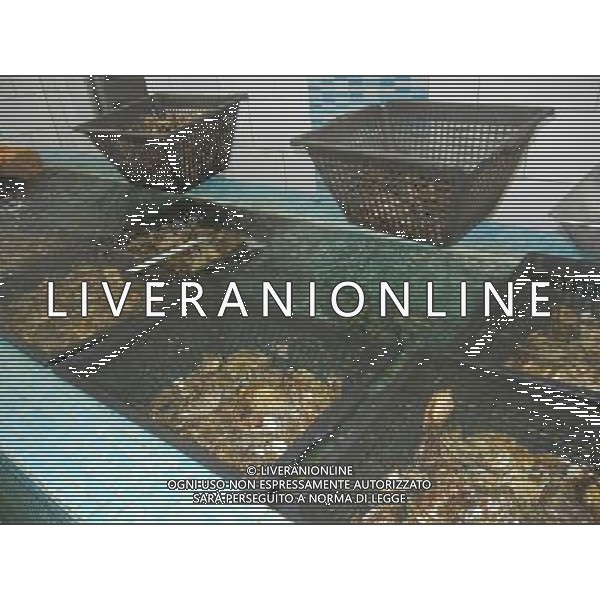 FRANCIA 08-10-2015 IL RISTORANTE TIPICO DI VENDITA DI OSTRICHE NELLA FOTO IL RISTORANTE TIPICO DI VENDITA DI OSTRICHE LE PERLE DI GROUSSAIN AG ALDO LIVERANI SAS