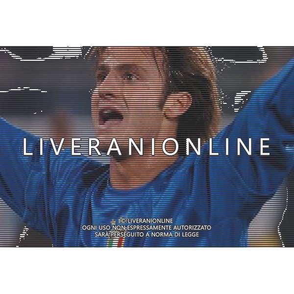 Cagliari 09/02/2005 Italia - Russia Nazionale Amichevole nella foto esultanza dopo il gol di alberto gilardino del 1-0 ph agenzia aldo liverani