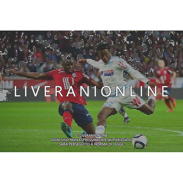 Michy BATSHUAYI / Bakary SOUMAORO - 25.10.2015 - Lille / Marseille - 11eme journee de Ligue 1 Photo: Dave Winter / Icon Sport AG ALDO LIVERANI SAS ONLY ITALY