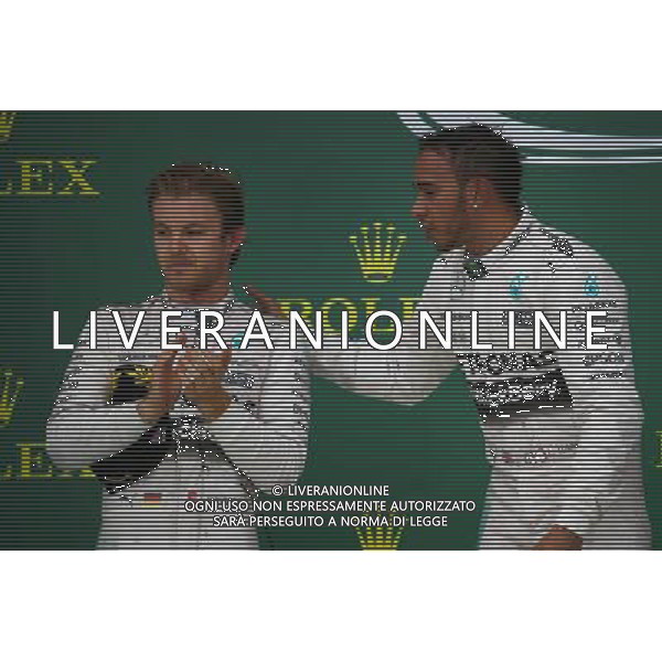 Nico Rosberg (GER) Mercedes AMG F1 W06 and Lewis Hamilton (GBR) Mercedes AMG F1. 25.10.2015. Formula 1 World Championship, Rd 16, United States Grand Prix, Austin, Texas, USA, Race Day. AG ALDO LIVERANI SAS ONLY ITALY