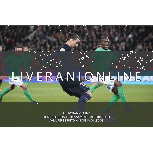 Zlatan IBRAHIMOVIC / Florentin POGBA - 25.10.2015 - PSG / Saint Etienne - 11eme journee Ligue 1 Photo : Nolwenn Le Gouic / Icon Sport /AGENZIA ALDO LIVERANI SAS - Italy Only editorial use only