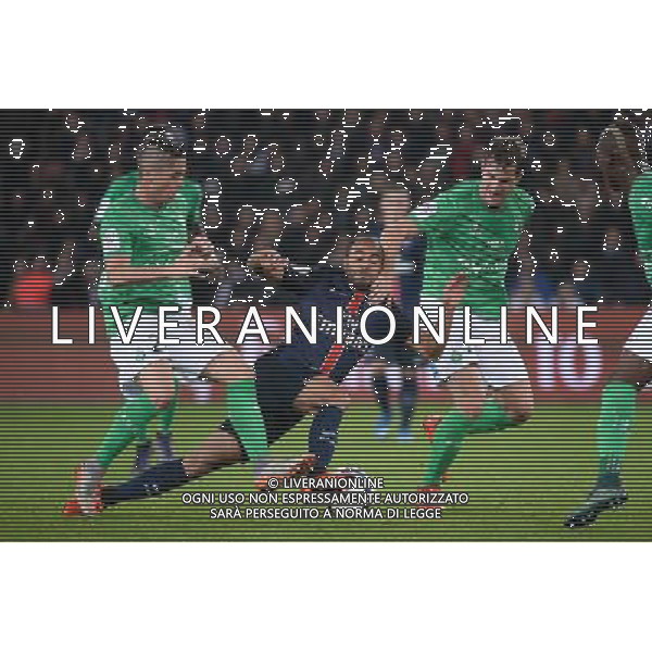 Lucas MOURA / Francois CLERC / Romain HAMOUMA - 25.10.2015 - PSG / Saint Etienne - 11eme journee Ligue 1 Photo : Nolwenn Le Gouic / Icon Sport /AGENZIA ALDO LIVERANI SAS - Italy Only editorial use only