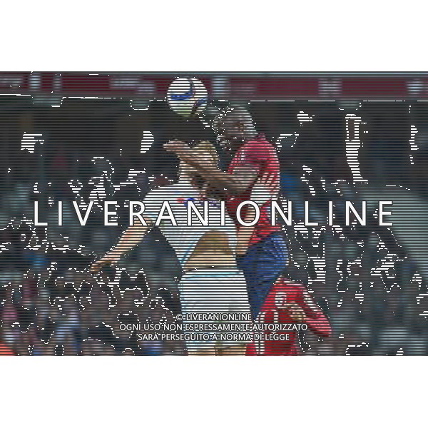 Bakary SOUMAORO / Stephane SPARAGNA - 25.10.2015 - Lille / Marseille - 11eme journee de Ligue 1 Photo: Dave Winter / Icon Sport/AGENZIA ALDO LIVERANI SAS - ITALY ONLY EDITORIAL USE ONLY