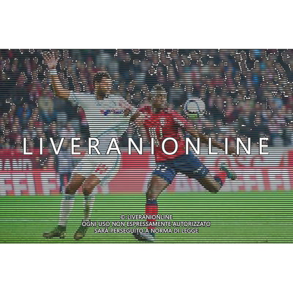 Jorge Pires da FONSECA ROLANDO / Sehrou GUIRASSY - 25.10.2015 - Lille / Marseille - 11eme journee de Ligue 1 Photo: Dave Winter / Icon Sport/AGENZIA ALDO LIVERANI SAS - ITALY ONLY EDITORIAL USE ONLY