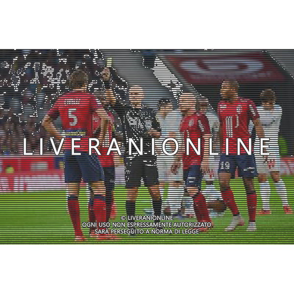 Tony CHAPRON / Renato CIVELLI - 25.10.2015 - Lille / Marseille - 11eme journee de Ligue 1 Photo: Dave Winter / Icon Sport/AGENZIA ALDO LIVERANI SAS - ITALY ONLY EDITORIAL USE ONLY