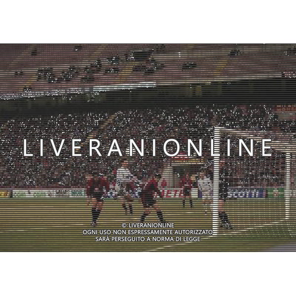 11-03-1999 MILAN DINAMO KIEV NELLA FOTO AZIONE DI GIOCO AG ALDO LIVERANI SAS