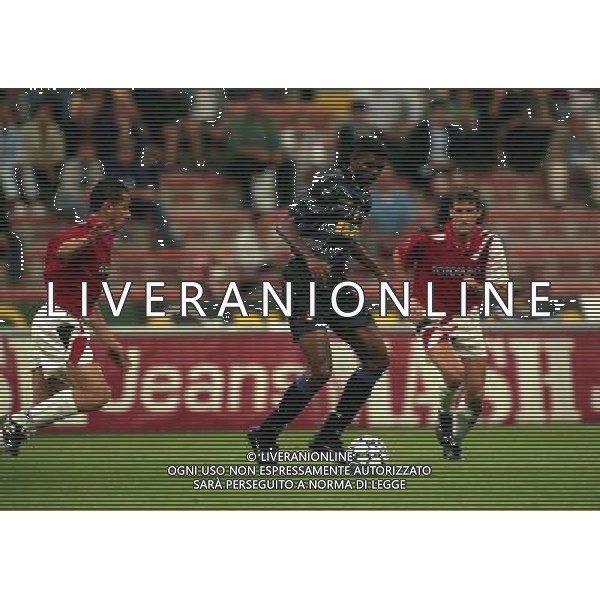 MILANO COPPA UEFA 16-09-1997 INTER -NEUCHATEL XAMAX NELLA FOTO Nwankwo Kanu AG ALDO LIVERANI SAS