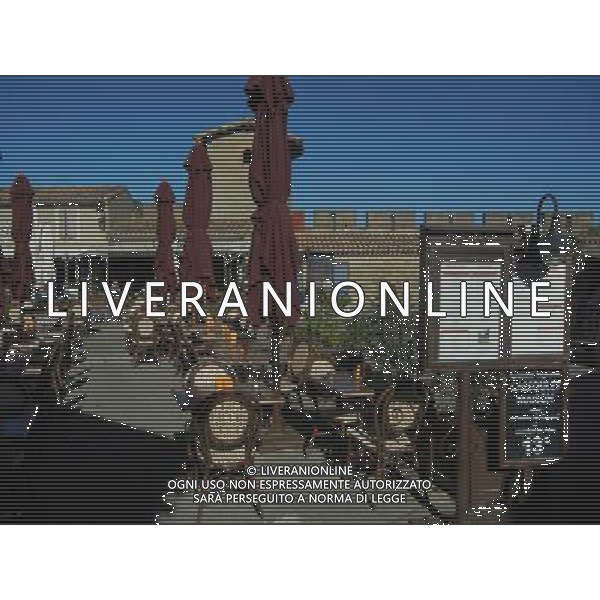 FRANCIA 2015 CARCASSONE NELLA FOTO Carcassonne  una cittˆ francese situata nel dipartimento dell\'Aude, del quale  capoluogo, nella regione della Linguadoca-Rossiglione AG ALDO LIVERANI SAS