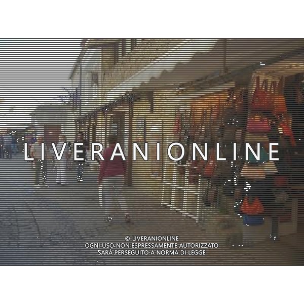 FRANCIA 2015 CARCASSONE NELLA FOTO Carcassonne  una cittˆ francese situata nel dipartimento dell\'Aude, del quale  capoluogo, nella regione della Linguadoca-Rossiglione AG ALDO LIVERANI SAS