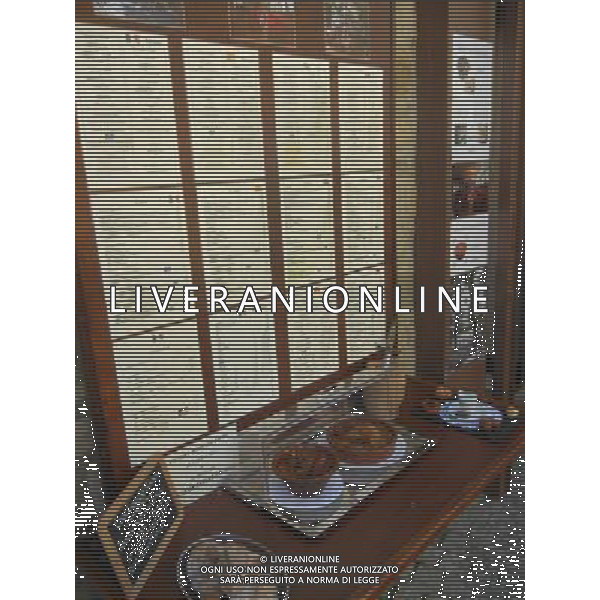 FRANCIA 2015 CARCASSONE NELLA FOTO Carcassonne  una cittˆ francese situata nel dipartimento dell\'Aude, del quale  capoluogo, nella regione della Linguadoca-Rossiglione IL PIATTO TIPICO DELLA REGIONE CASSOULET AG ALDO LIVERANI SAS