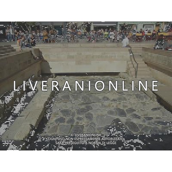 FRANCIA NARBONNE CITTA 2015 NELLA FOTO ALCUNE VEDUTE DI NARBONNE-La Via Domizia, o Via Domitia, era una antica strada romana che congiungeva la valle del Rodano con la Spagna. Fu costruita dal proconsole Gneo Domizio Enobarbo, primo governatore della Gallia Narbonensis fra il 121 a.C. ed il 117 a.C. Fu la prima strada romana ad essere costruita in Gallia e fu realizzata per scopi militari al fine di raggiungere facilmente le colonie romane della Gallia meridionale. AG ALDO LIVERANI SAS