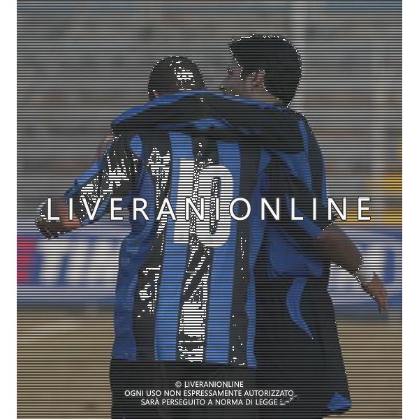 09/02/2005 PARTITA DI BENEFICENZA FRA INTER E STEAUA BUCAREST NELLA FOTO: ESULTANZA ADRIANO FOTO BARATTINI ALEXANDRO/AG. ALDO LIVERANI