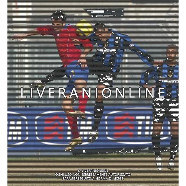 09/02/2005 PARTITA DI BENEFICENZA FRA INTER E STEAUA BUCAREST NELLA FOTO: BOSTINA\' GABRIEL E CORDOBA IVAN RAMIRO FOTO BARATTINI ALEXANDRO/AG. ALDO LIVERANI