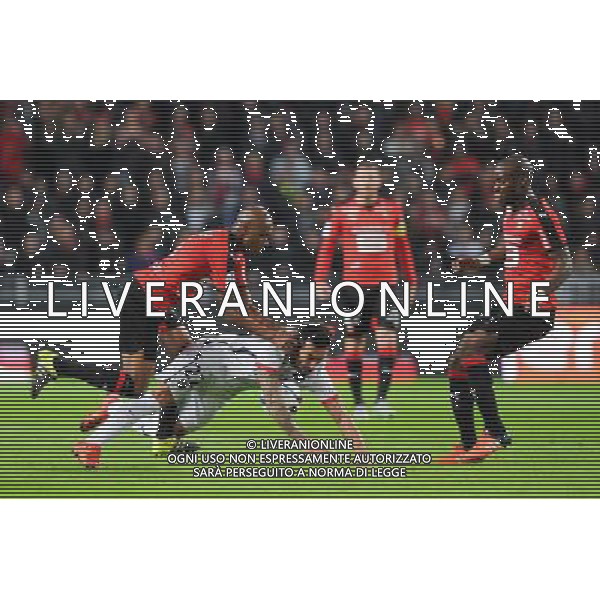 Ezequiel Lavezzi / Gelson Fernandes / Abdoulaye Doucoure - 30.10.2015 - Rennes / PSG - 12eme journee de Ligue 1 Photo : Andre Ferreira / Icon Sport/AGENZIA ALDO LIVERANI SAS - ITALY ONLY EDITORIAL USE ONLY