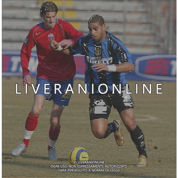 09/02/2005 PARTITA DI BENEFICENZA FRA INTER E STEAUA BUCAREST NELLA FOTO: ADRIANO E LOVIN FLORIN FOTO BARATTINI ALEXANDRO/AG. ALDO LIVERANI