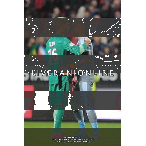 Kevin Trapp / Benoit Costil - 30.10.2015 - Rennes / PSG - 12eme journee de Ligue 1 Photo : Andre Ferreira / Icon Sport/AGENZIA ALDO LIVERANI SAS - ITALY ONLY EDITORIAL USE ONLY