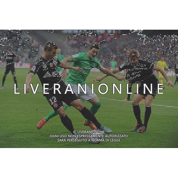 Nicolas DE PREVILLE / Nolan ROUX - 31.10.2015 - Saint Etienne / Reims - 12eme journee de Ligue1 Photo : Jean Paul Thomas / Icon Sport AG ALDO LIVERANI SAS ONLY ITALY