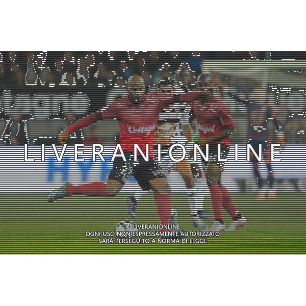 Jimmy Briand / Francois Bellugou - 31.10.2015 - Guingamp / Lorient - 12eme journee de Ligue 1 Photo : Andre Ferreira / Icon Sport /AGENZIA ALDO LIVERANI SAS - ITALY ONLY EDITORIAL USE ONLY