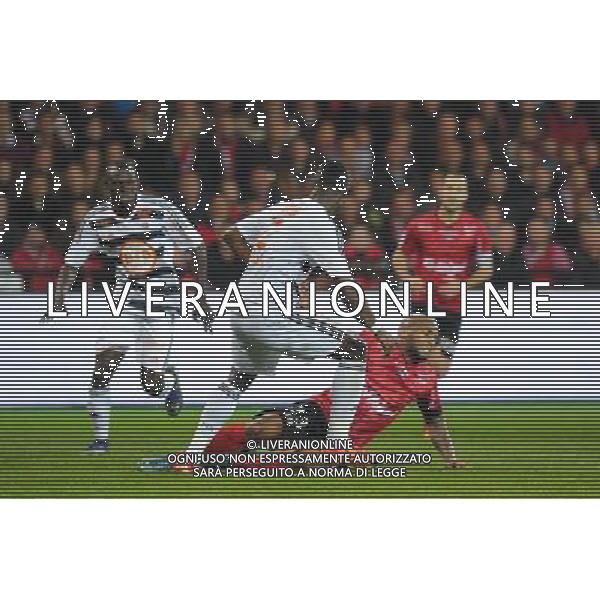 Jimmy Briand / Lamine Gueye Kone - 31.10.2015 - Guingamp / Lorient - 12eme journee de Ligue 1 Photo : Andre Ferreira / Icon Sport /AGENZIA ALDO LIVERANI SAS - ITALY ONLY EDITORIAL USE ONLY