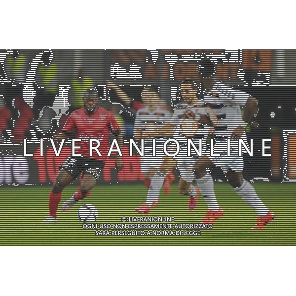 Yannis Salibur / Walid Mesloub - 31.10.2015 - Guingamp / Lorient - 12eme journee de Ligue 1 Photo : Andre Ferreira / Icon Sport /AGENZIA ALDO LIVERANI SAS - ITALY ONLY EDITORIAL USE ONLY