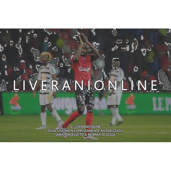 expulsion Younousse Sankhare - 31.10.2015 - Guingamp / Lorient - 12eme journee de Ligue 1 Photo : Andre Ferreira / Icon Sport /AGENZIA ALDO LIVERANI SAS - ITALY ONLY EDITORIAL USE ONLY