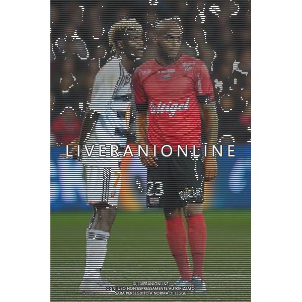 Ibrahim Didier Ndong / Jimmy Briand - 31.10.2015 - Guingamp / Lorient - 12eme journee de Ligue 1 Photo : Andre Ferreira / Icon Sport /AGENZIA ALDO LIVERANI SAS - ITALY ONLY EDITORIAL USE ONLY