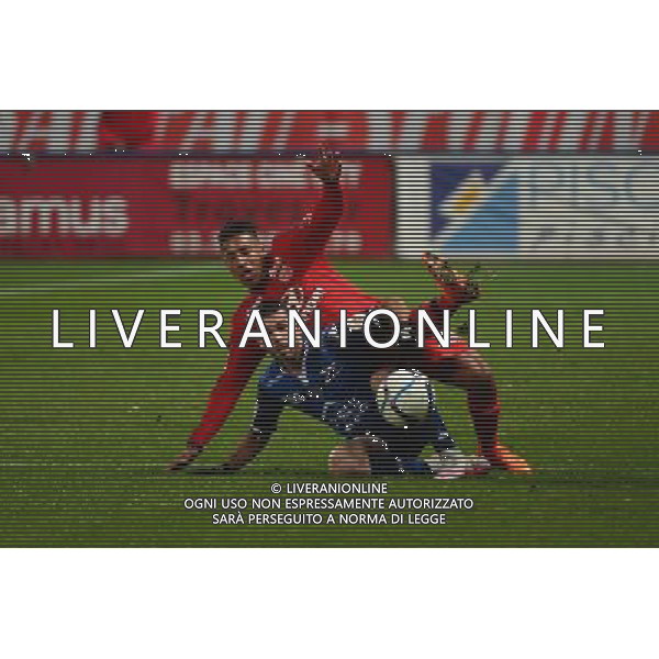 Yoann COURT / Corentin TOLISSO - 31.10.2015 - Troyes / Lyon -12eme journee de Ligue 1 Photo: Dave Winter / Icon Sport /AGENZIA ALDO LIVERANI SAS - ITALY ONLY EDITORIAL USE ONLY