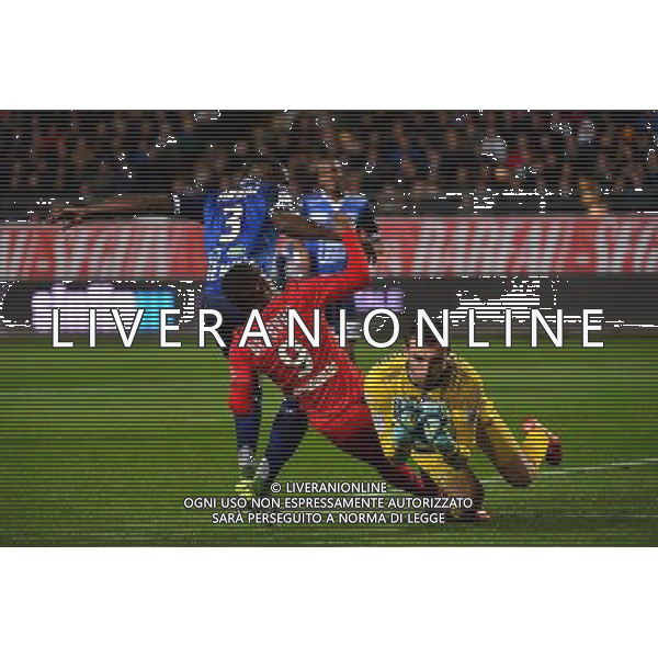 Chris MAVINGA / Claudio BEAUVUE / Paul BERNARDONI - 31.10.2015 - Troyes / Lyon -12eme journee de Ligue 1 Photo: Dave Winter / Icon Sport /AGENZIA ALDO LIVERANI SAS - ITALY ONLY EDITORIAL USE ONLY