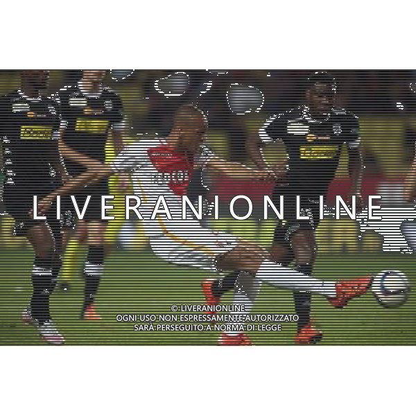 Fabinho / Ismael Traore - 01.11.2015 - Monaco / Angers - 12eme journee de Ligue1 Photo : Serge Haouzi / Icon Sport /AGENZIA ALDO LIVERANI SAS - ITALY ONLY EDITORIAL USE ONLY