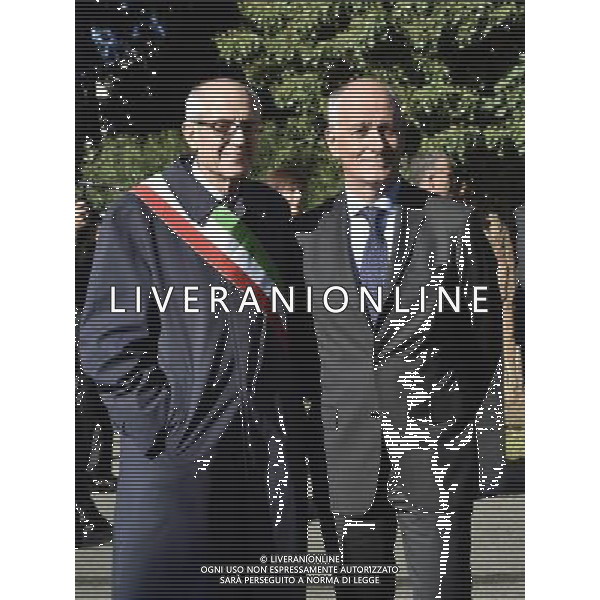 Omaggio ai defunti Commemorazione dei caduti militari al Cimitero del Verano Roma, 02 novembre 2015 nella foto Francesco Paolo Tronca e Franco Gabrielli ©Corredati /AGENZIA ALDO LIVERANI SAS